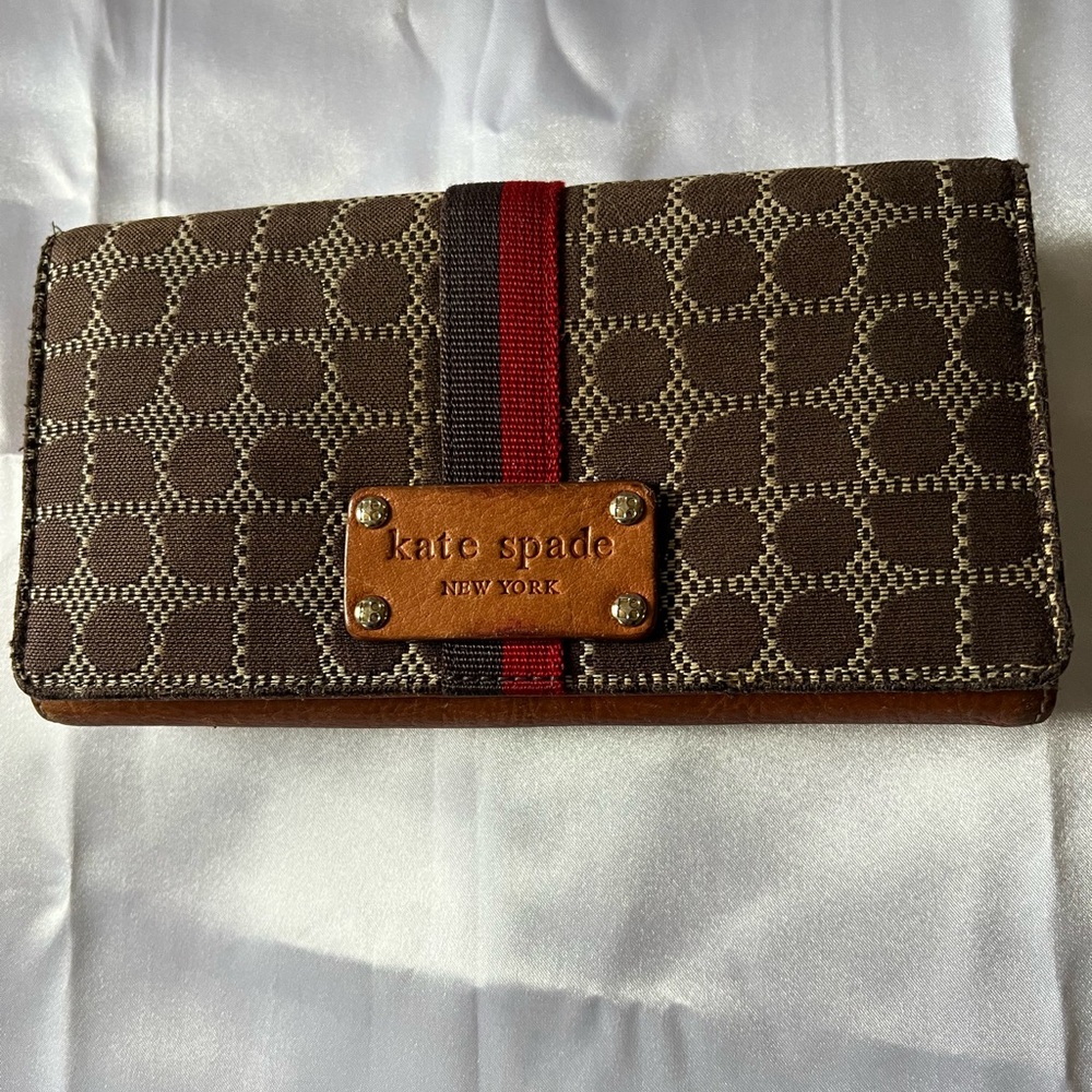 Kate Spade Vintage Extra Large Brown and Red Patterned Wallet